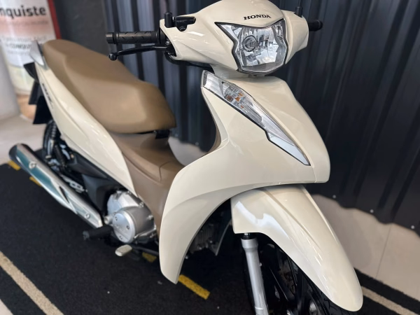 Honda Biz 125 2024/2024, lateral direita