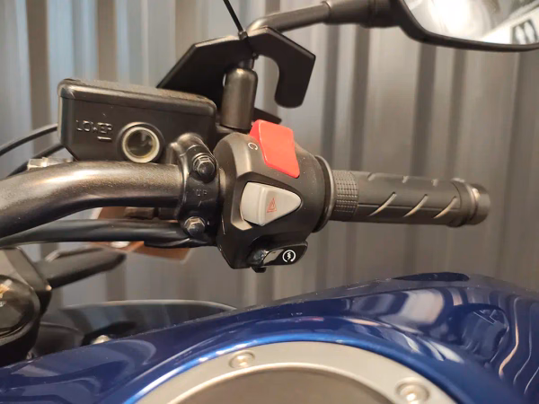 Motos Seminovas - LCR Motos - Visão Guidão Direito